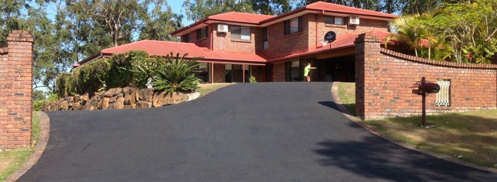 asphalting contractor frankston